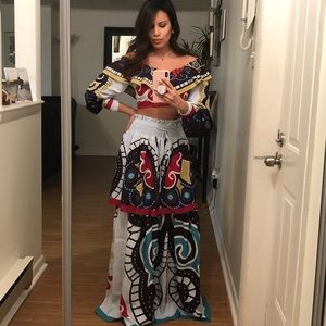 Multiple Sizes S and M 
Maxi skirt Summer set